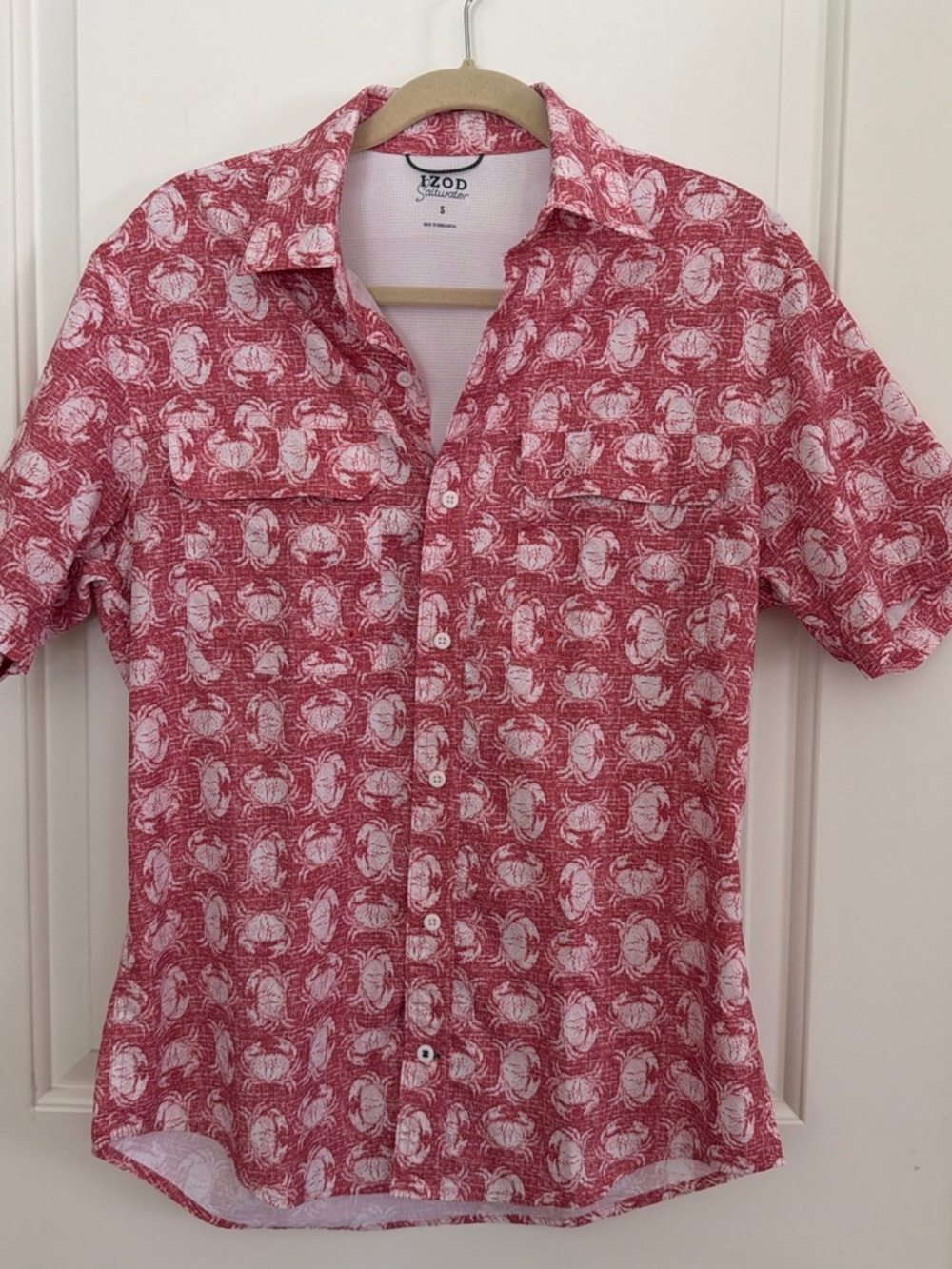 IZOD Red Crab Patterned Short-Sleeve Button-Up Shirt Mens S
